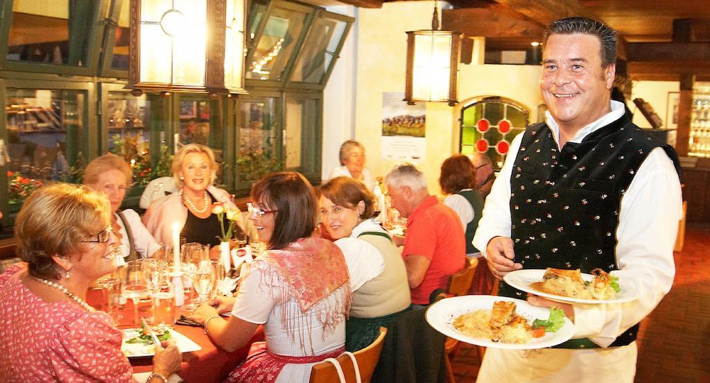 בישופשופן Hotel Gasthof Tirolerwirt מראה חיצוני תמונה